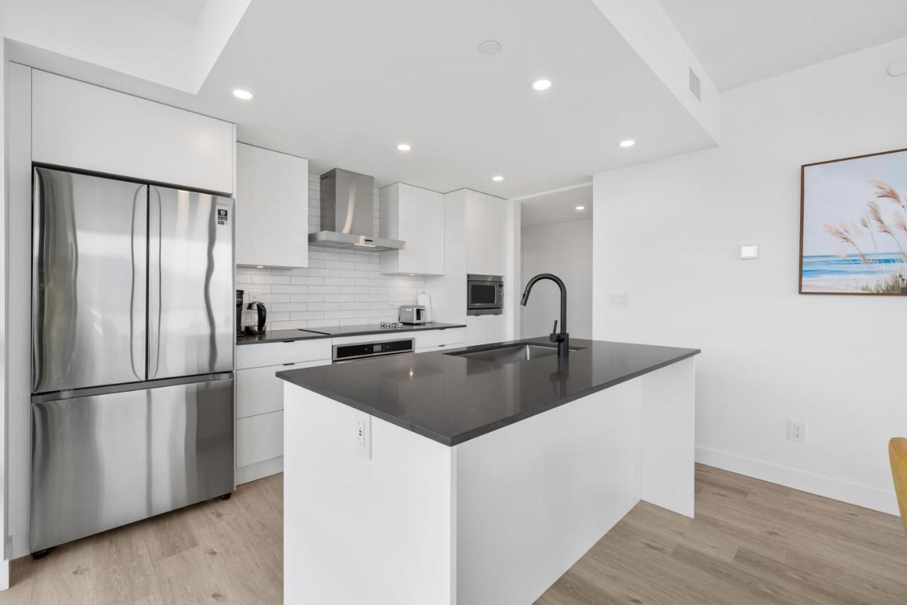Brand New Luxury Downtown Near The Beach #16 Kelowna Extérieur photo